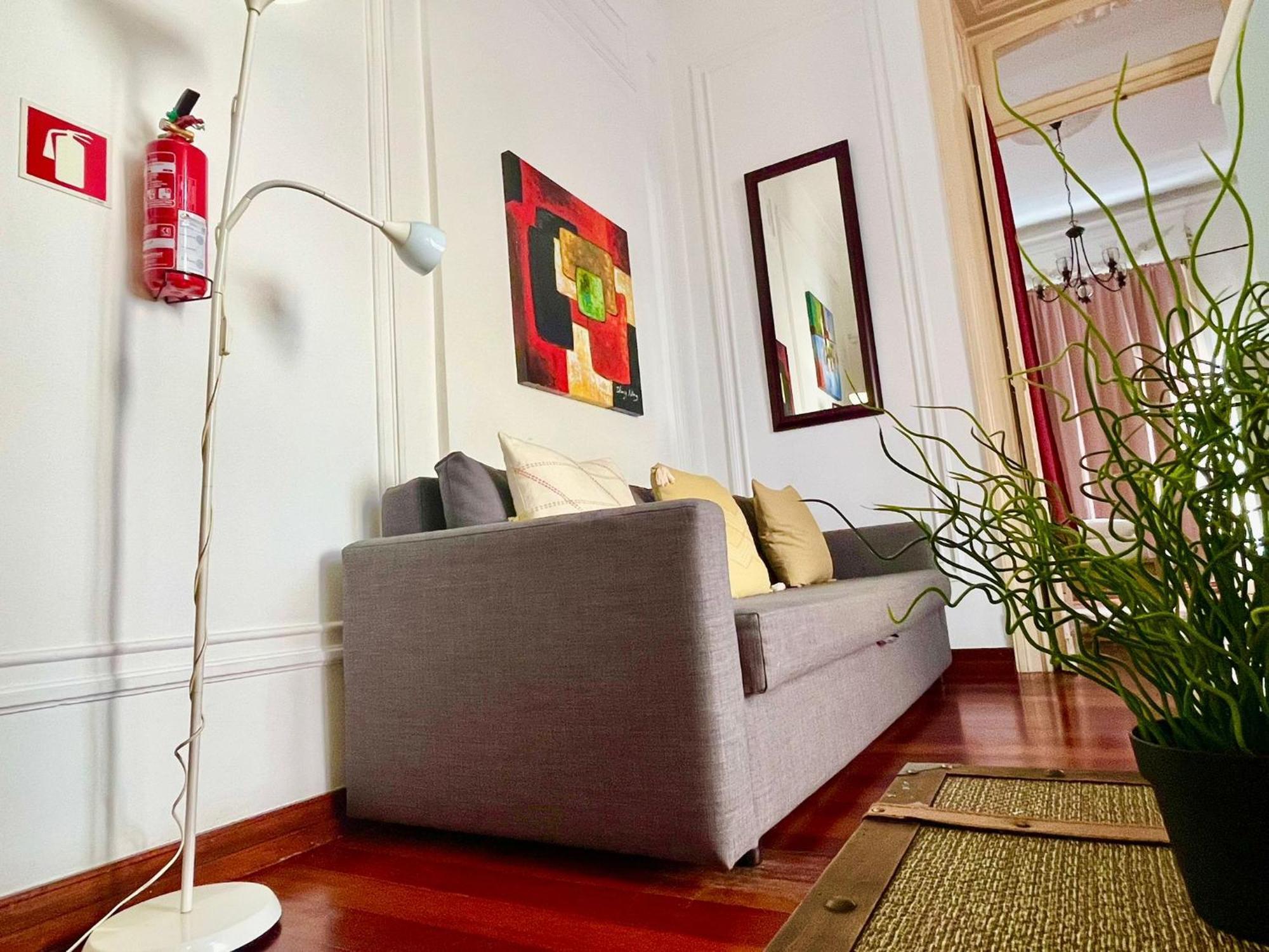1 Bedroom Apartment - Palma Residence Lisbon Exterior photo